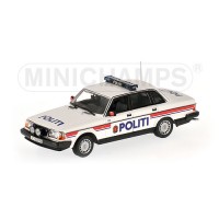 Volvo 240 GL 244 POLITI Noorse Politie Minichamps 1:43