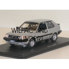 Volvo 360 GLT zilvergrijs metallic 1985 NEO 1:43 