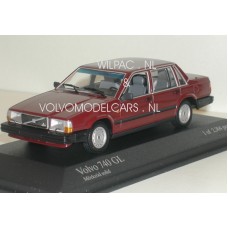 Volvo 740 GL 1986 wijnrood Minichamps Volvo 1:43