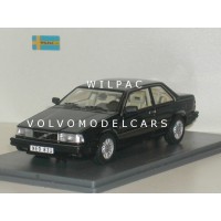 Volvo 780 Bertone 1988 zwart metallic NEO 1:43 