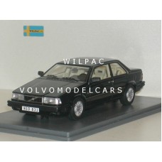 Volvo 780 Bertone 1988 zwart metallic NEO 1:43 