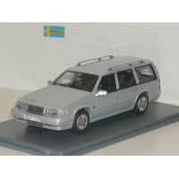 Volvo 960 Estate 1992 zilvergrijs metallic Wilpac NEO 1:43