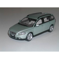 Volvo V50 2003 groen metallic Minichamps 1:43