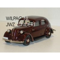 Volvo PV56 1939-45 TAXI donkerrood Rob Eddie RE36c 1:43