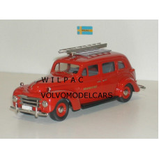 Volvo PV831 1950 Brandchef, Zweedse Brandweer rood Rob Eddie RE04x 1:43