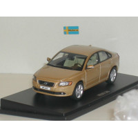 Volvo S40 2008 matte gold metallic Motor Art 1:43