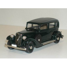 Volvo TR704 1937 donkergroen Rob Eddie RE14 1:43  GEEN DOOS