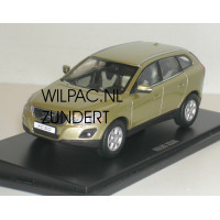 Volvo XC60 2008 lime grass green groen metallic Motor Art 1:43