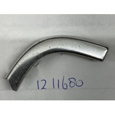 1211680 GEBRUIKTE sierstrip koplamp rand RECHTS BOVEN Volvo 140 1973 1974