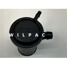 1218537 Volvo gebruikte vacuum klep bij koolfilter 140 164 240 260 