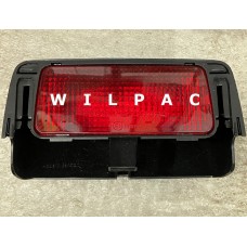 1372087 NOS 3e remlicht Volvo 145 240 Estate 245 265 -1988