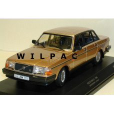 Volvo 240 1:18 240GL 244 goud metallic 1986 Minichamps