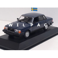 Volvo 240 GL 244 1986 donker blauw MAXIchamps 1:43