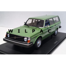 Volvo 245 DL groen 1975 DNA Collectibles 1:18