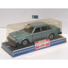 Volvo 264 lichtgroen metallic Norev 1:43