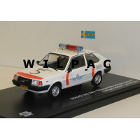 Volvo 343 340 Luchtvaart politie 1982 Schiphol Triple 9 1:43