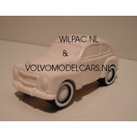 Volvo PV444 wit Combiplay Alskog Design Hot Classics 1:32