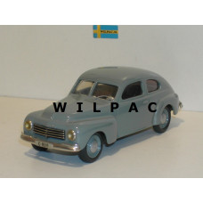 Volvo PV444 A 1946 lichtgroen Somerville #121.4 1:43