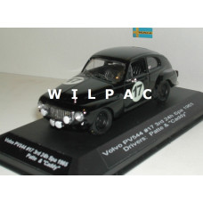 Volvo PV544 1965 3e 24 uur Spa Francorchamps #17 obv Ixo 1:43