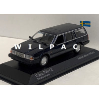 Volvo 740 Estate 1986 donker blauw / groen metallic Minichamps 1:43