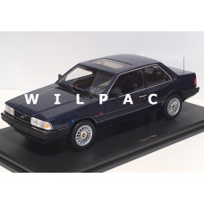 Volvo 780 Bertone donker blauw metallic 1986 DNA Collectibles 1:18 000105