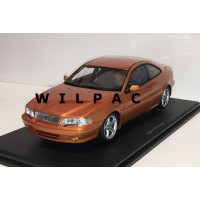 Volvo C70 Coupé saffron pearl metallic 1999 DNA Collectibles 1:18